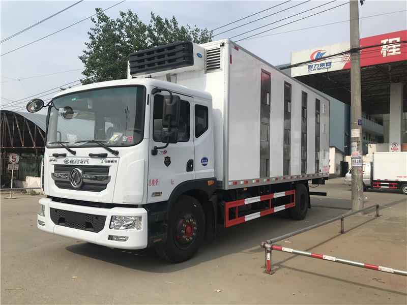 新型多功能豬仔運輸車