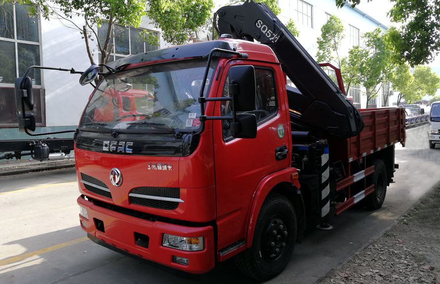 5噸藍牌折臂隨車吊