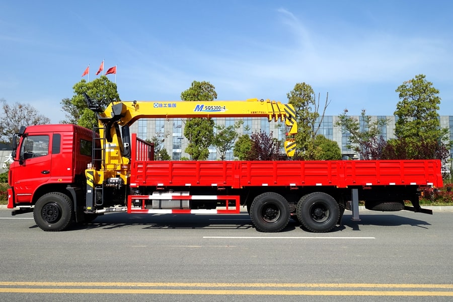 東風D3L12噸隨車吊