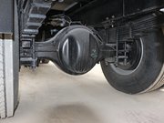 東風天龍小三軸7.7/8.6米冷藏車后橋