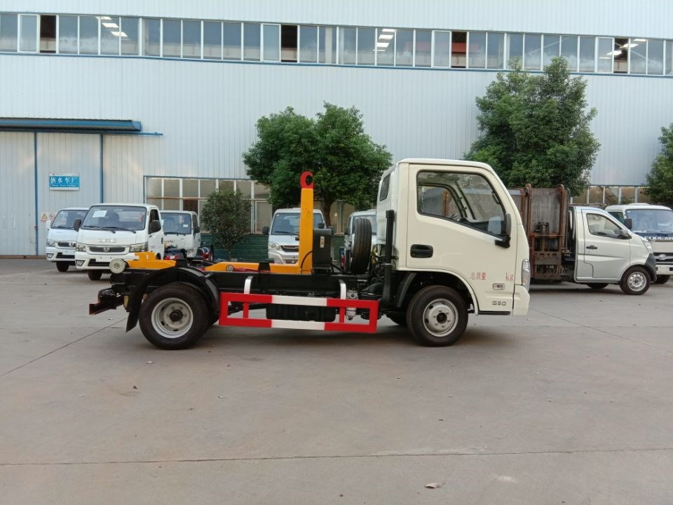 躍進3方車廂可卸式垃圾車