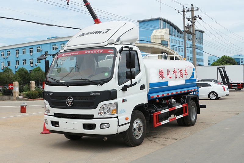 福田歐馬可5噸灑水車圖片