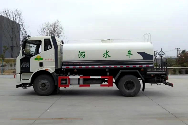 國六解放J6L灑水車圖片（四）