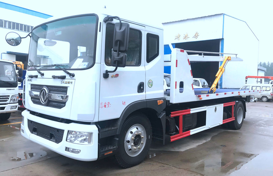 東風D9一拖三平板清障車價格、圖片、廠家