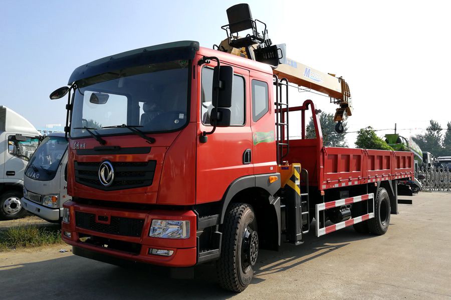東風8噸雙聯泵隨車吊價格、報價、廠家